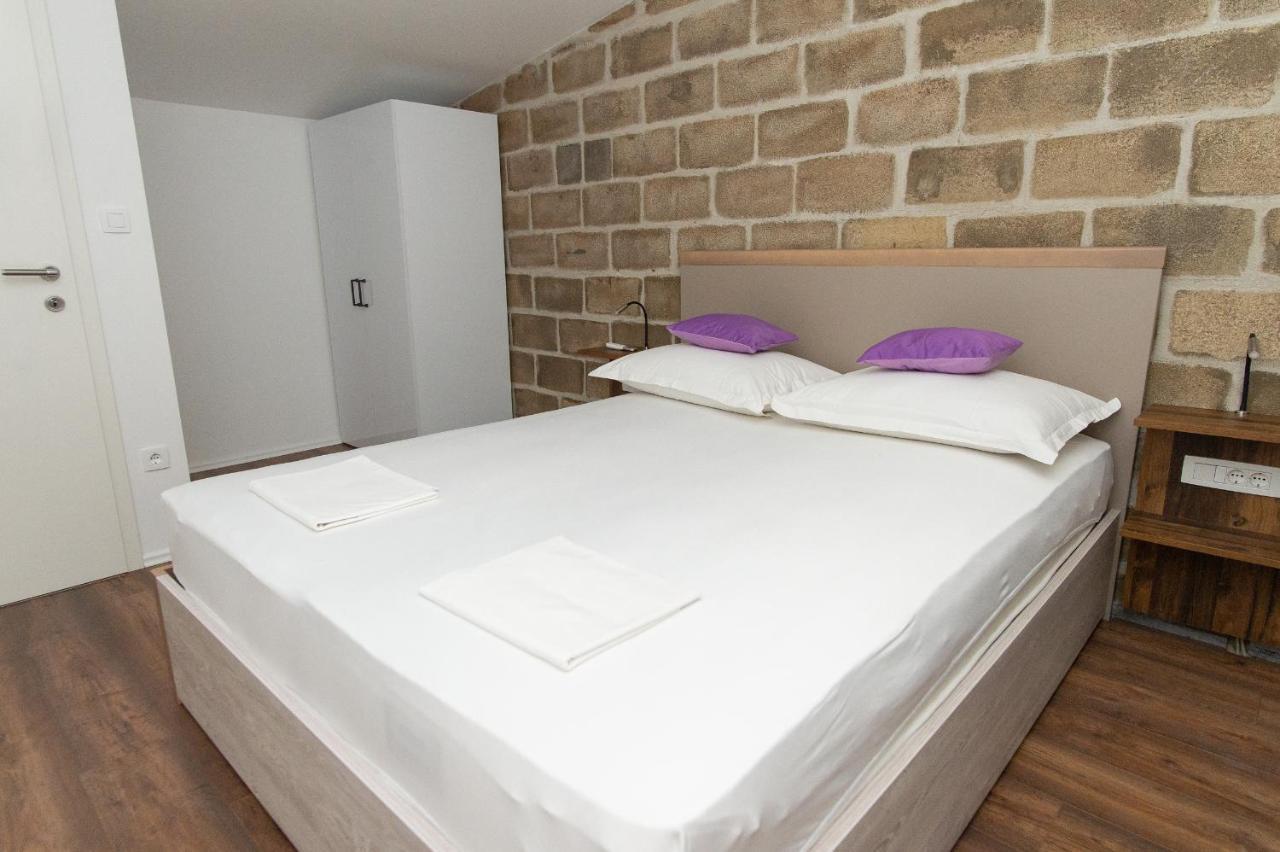 Exclusive Villa Almissa With Swimming Pool And Sea View Lokva Rogoznica Exterior photo